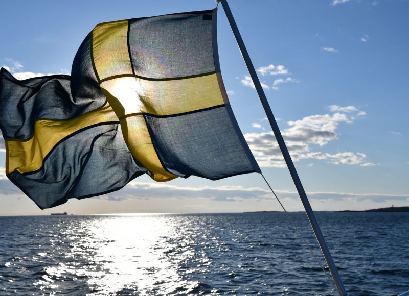 Going Side by Side: Defence and Resilience in Swedish Security Policy 