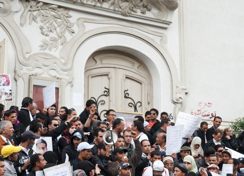 Tunesiens Transition – Die Schattenseiten eines Erfolgsbeispiels 